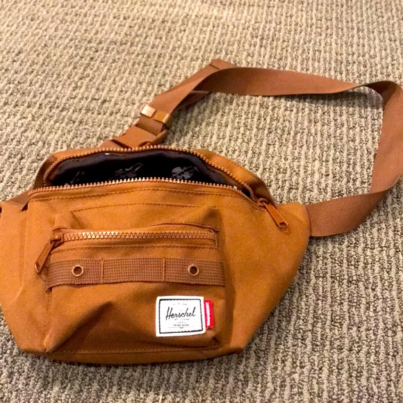 independent Other - Fanny pack from independent the finest quality